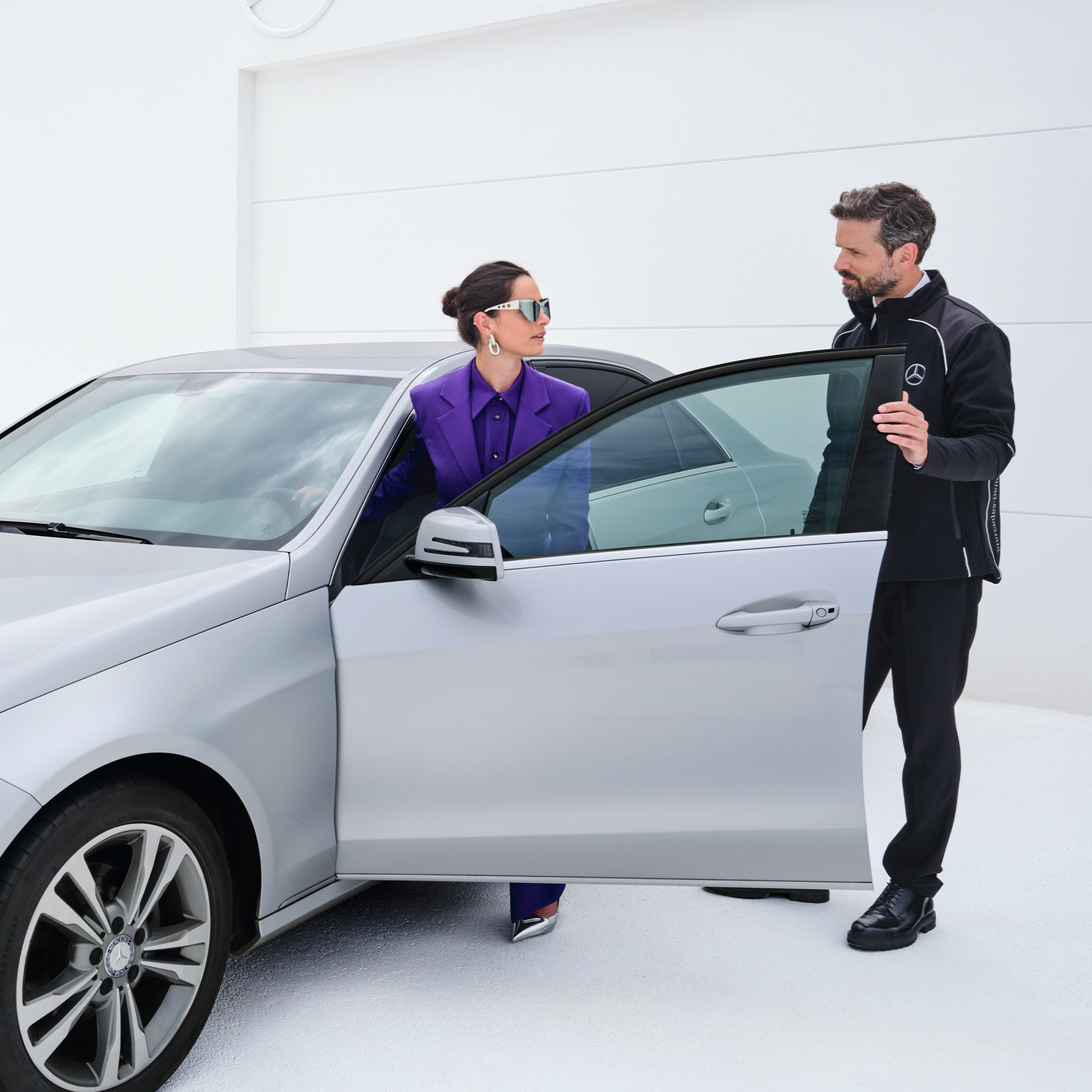 Buitengebruikstelling Service App | Service App | Mercedes-Benz De buitengebruikstelling van de Mercedes-Benz Service App.