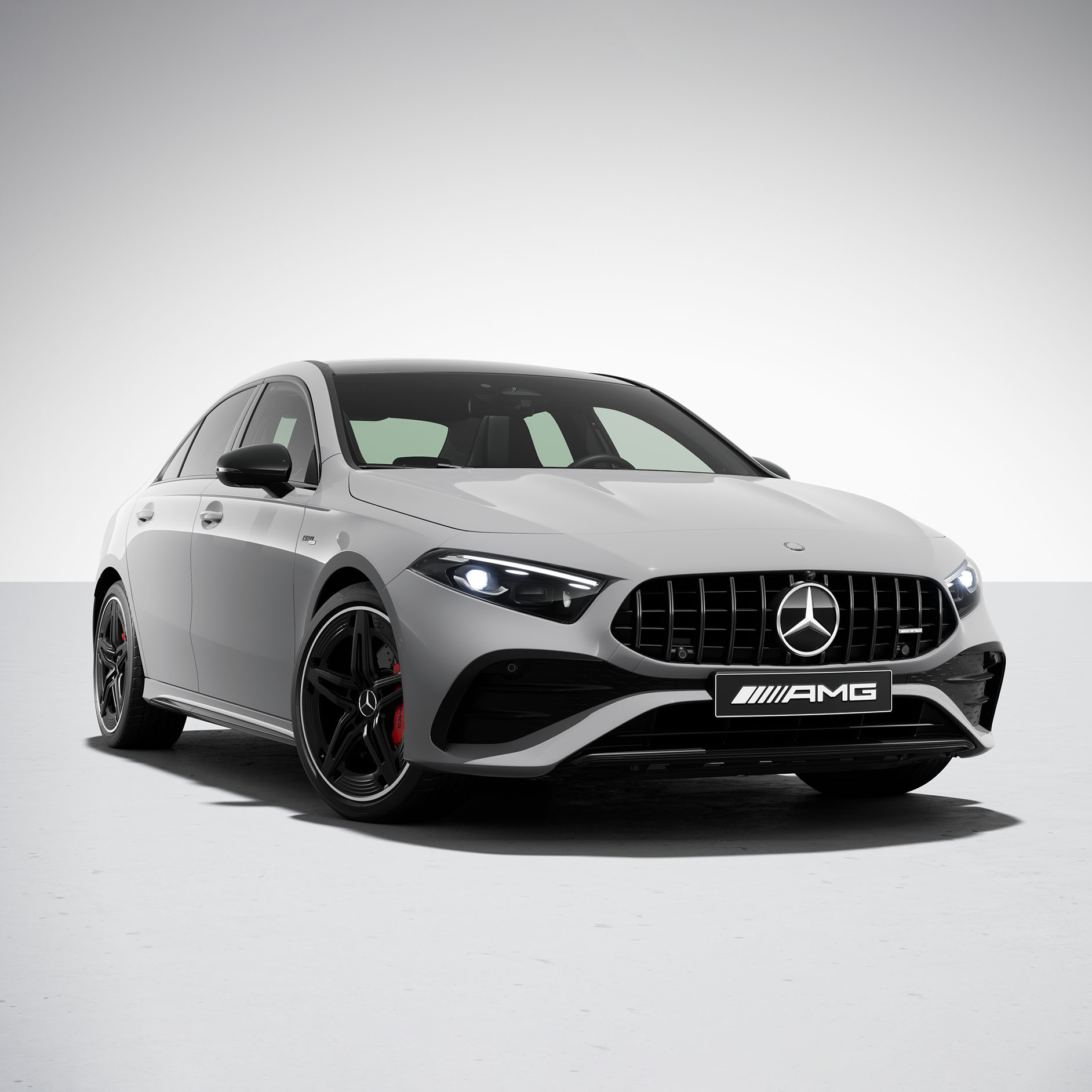 AMG Design Package Plus | A-Klasse Limousine| Mercedes-AMG Het AMG Design Package Plus voor de Mercedes-AMG A-Klasse Limousine.