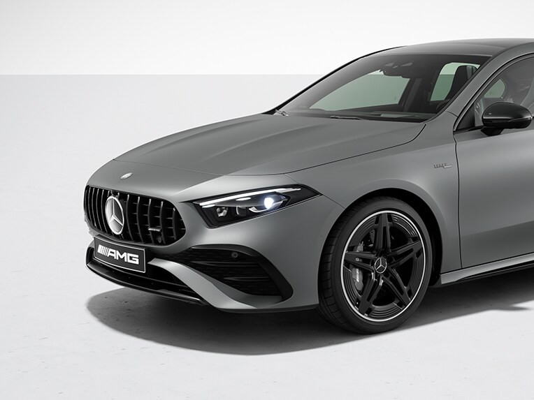Exterieur van de Mercedes-AMG A-Klasse Limousine met AMG-nightpakket II.
