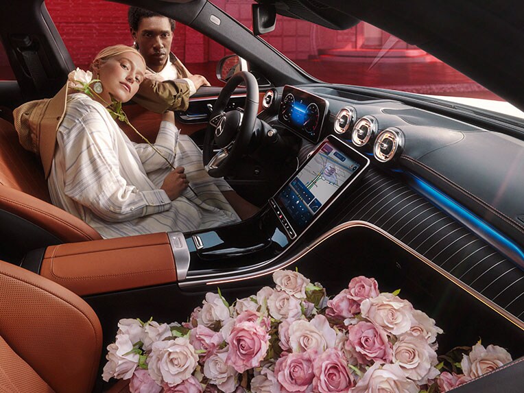 Het interieur van de Mercedes-Benz C-Klasse Estate.