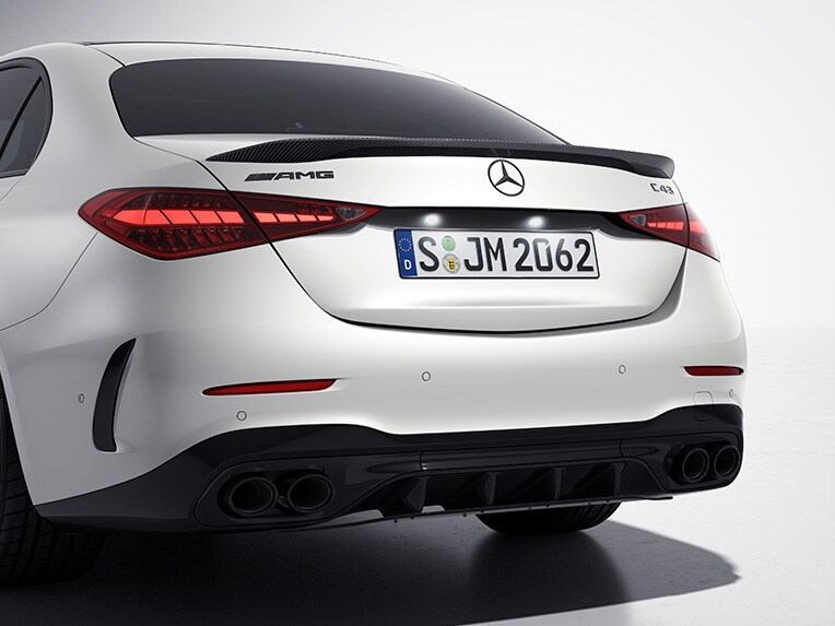 AMG-carbonpakket exterieur I en II van de Mercedes-AMG C-Klasse Limousine.