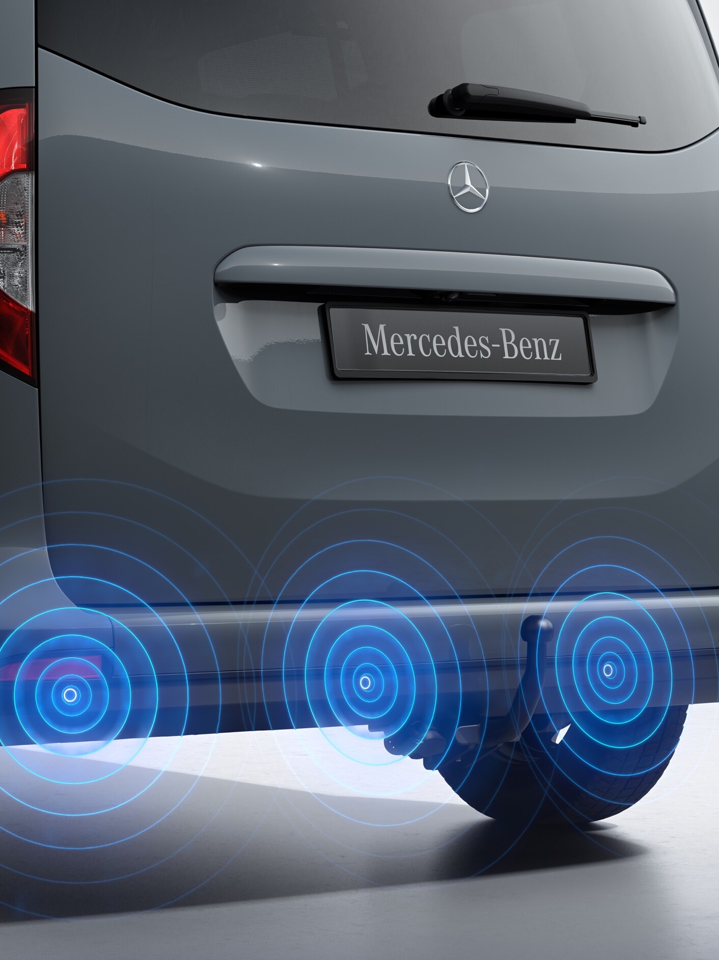 Schematische weergave van rijassistentiesystemen aan de hand van de T-Klasse.