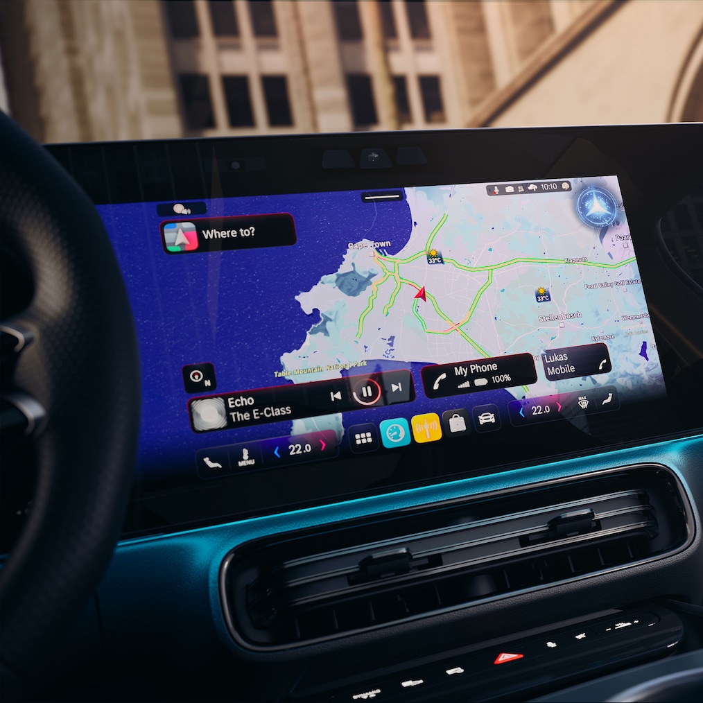 Zicht op het centraal display met Zero layer-scherm en MVA in de hoek in de CLA C178.