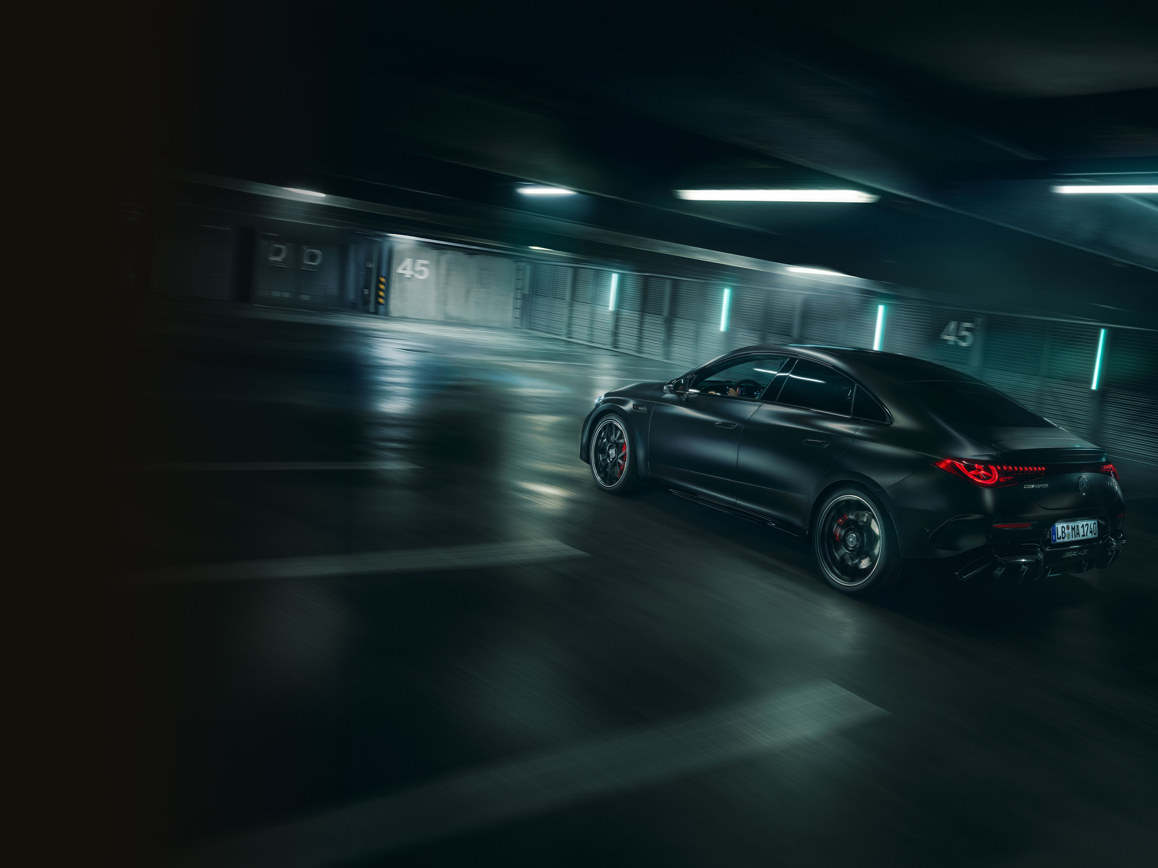 Prestaties | CLA | Mercedes-AMG De prestaties van de geheel nieuwe Mercedes-AMG CLA 45 4MATIC+ electric.