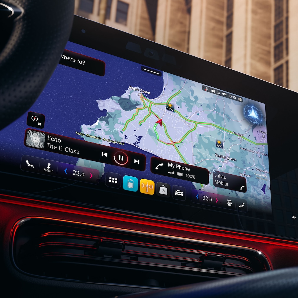 Mercedes-Benz CLA C174 met MBUX Superscreen en MBUX virtuele assistent.