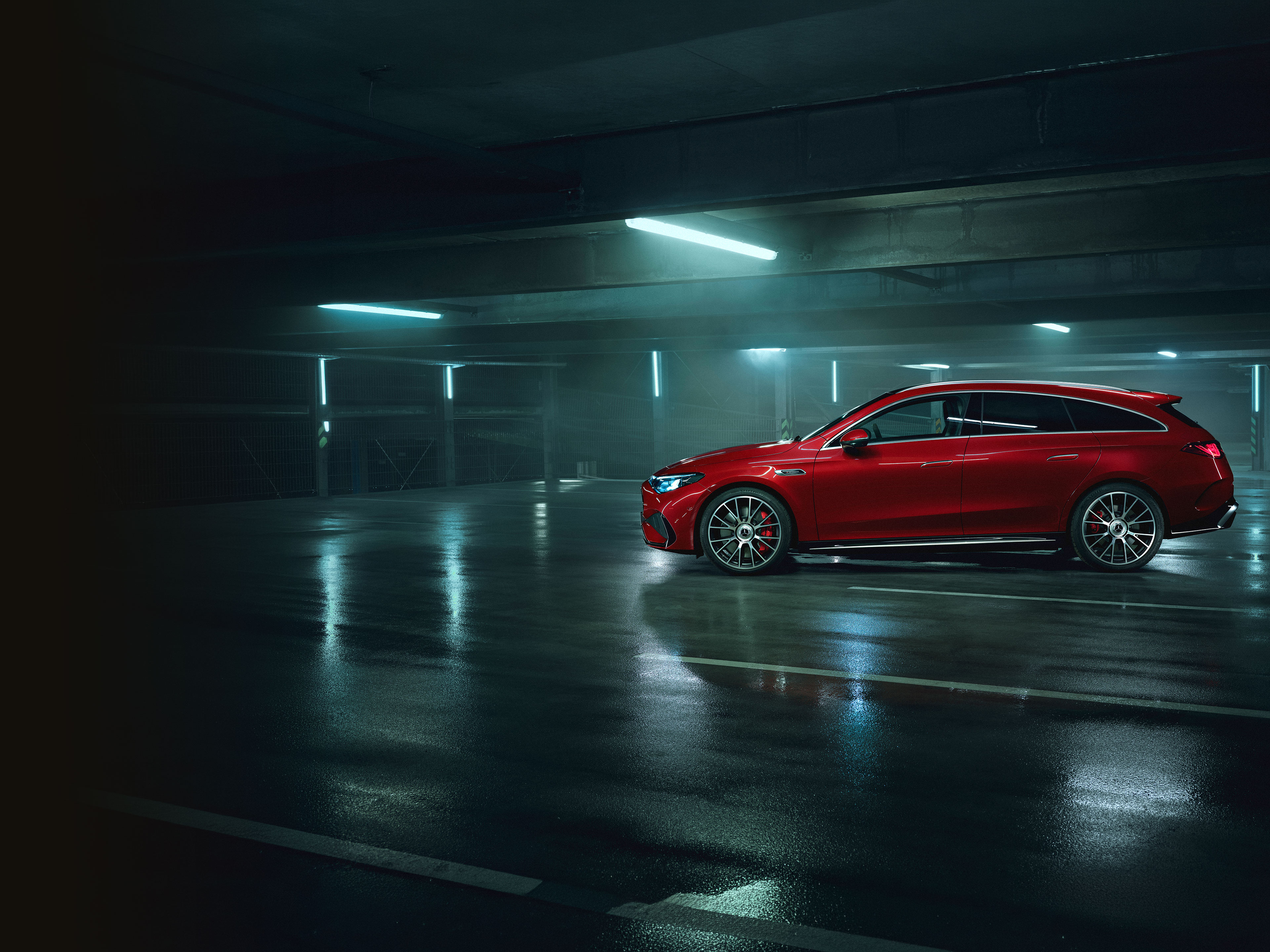 Exterieur | CLA Shooting Brake | Mercedes-AMG Het exterieur van de geheel nieuwe Mercedes-AMG CLA 45 electric 4MATIC+ Shooting Brake.