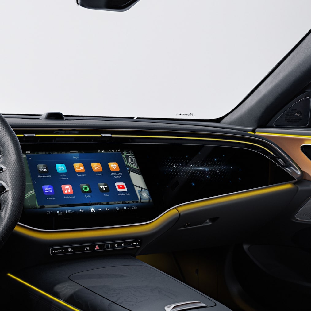 MBUX superscreen in de Mercedes-Benz E-Klasse Estate.
