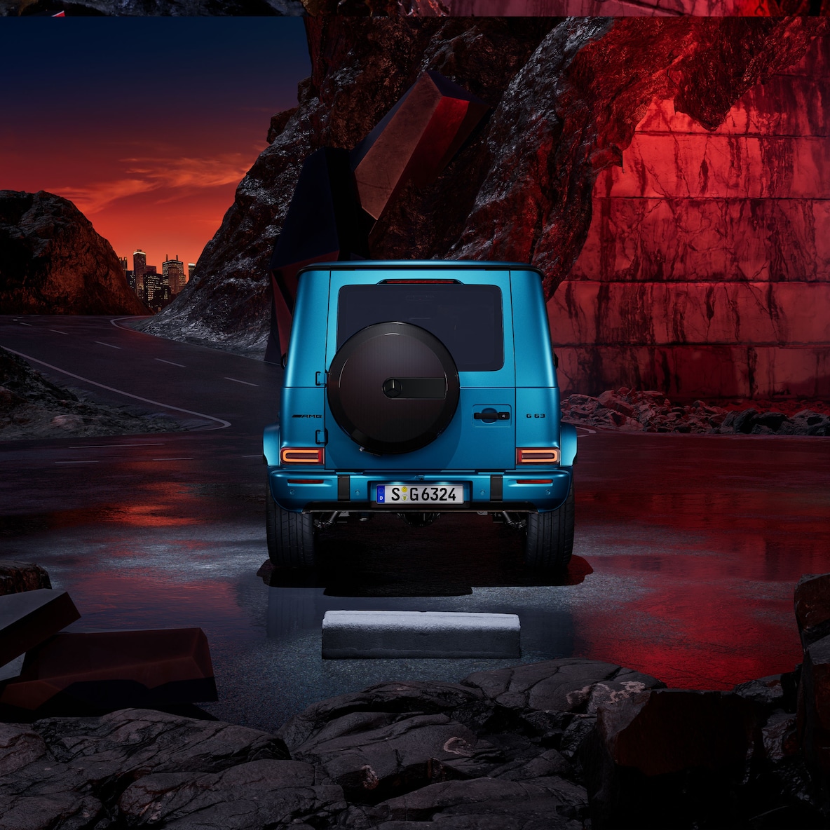 Voorste zijaanzicht van een Mercedes-AMG G 63 met het AMG-carbonpakket exterieur.