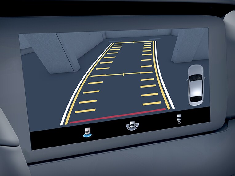 Parkeerpakket met achteruitrijcamera in de Mercedes-Benz GLA.