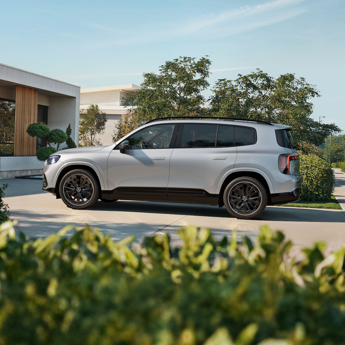 Het exterieur van de geheel nieuwe elektrische GLB.