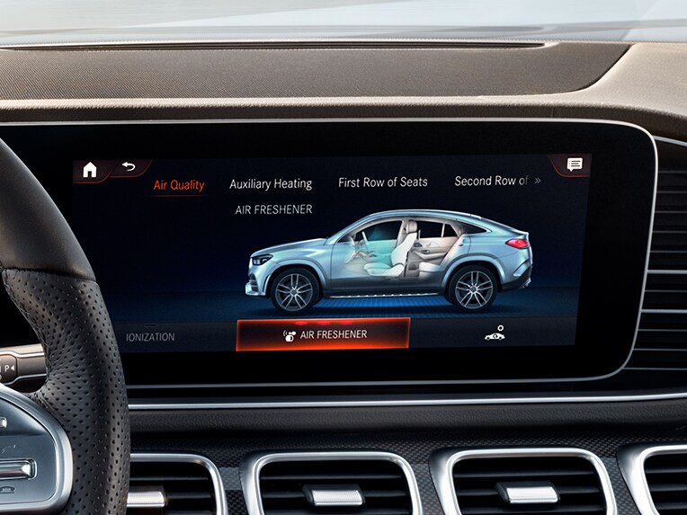 Het AIR BALANCE-keuzemenu op het mediadisplay van de Mercedes-Benz GLE Coupé.