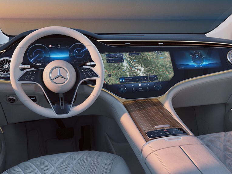 Navigatie met Electric Intelligence van de Mercedes-Maybach EQS SUV.
