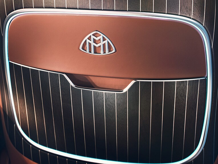 MANUFACTUUR-rugleuningbekleding van de Mercedes-Maybach S-Klasse.