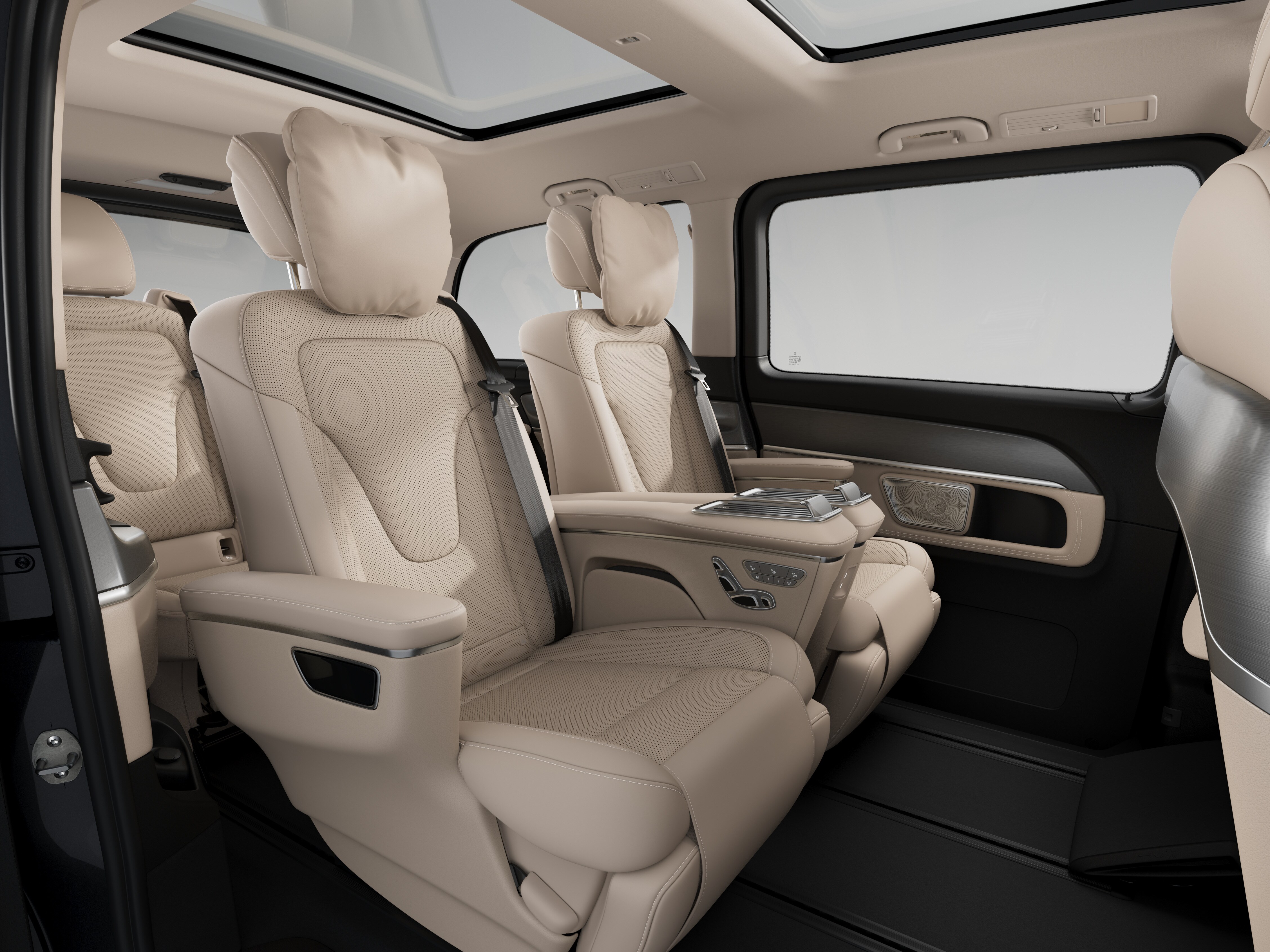 Luxe stoel eerste rij links en rechts van de Mercedes-Benz V-Klasse.