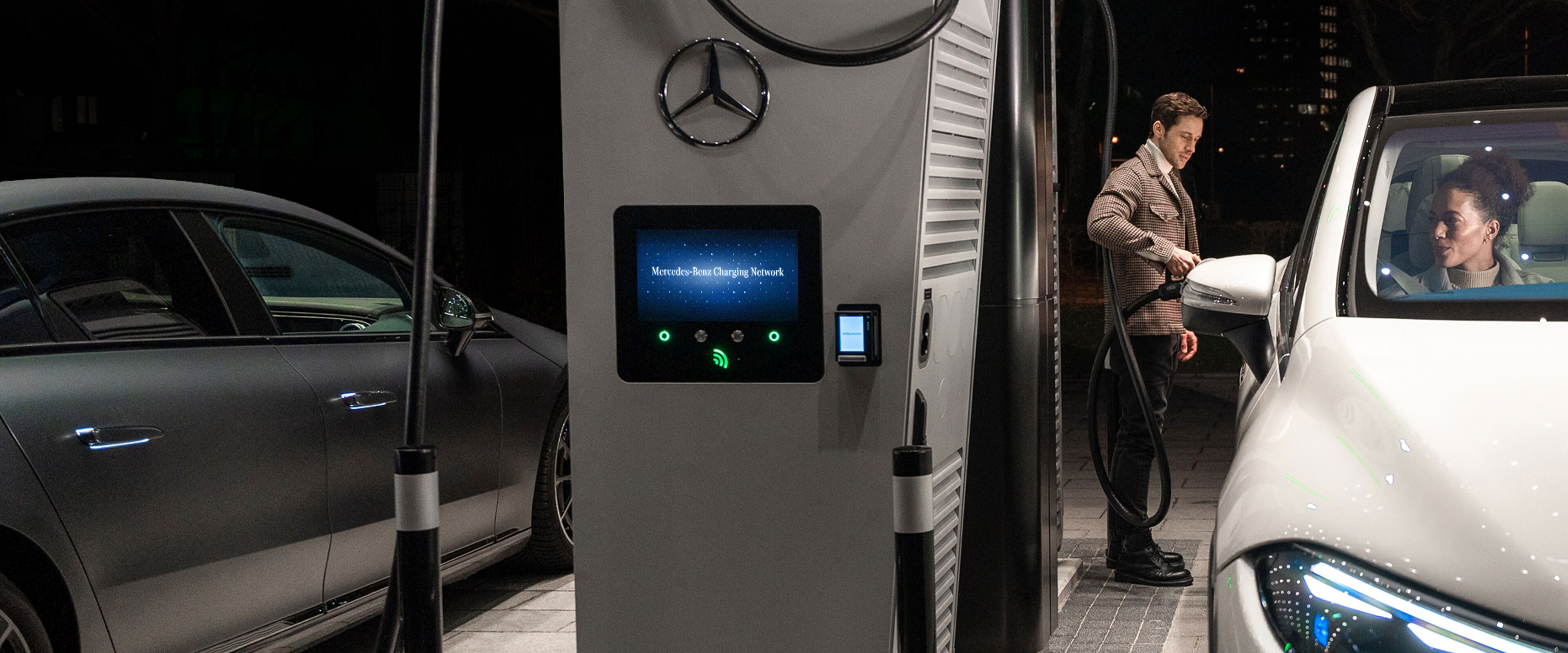 Onderweg opladen met MB.CHARGE Public (voorheen bekend als Mercedes me Charge).