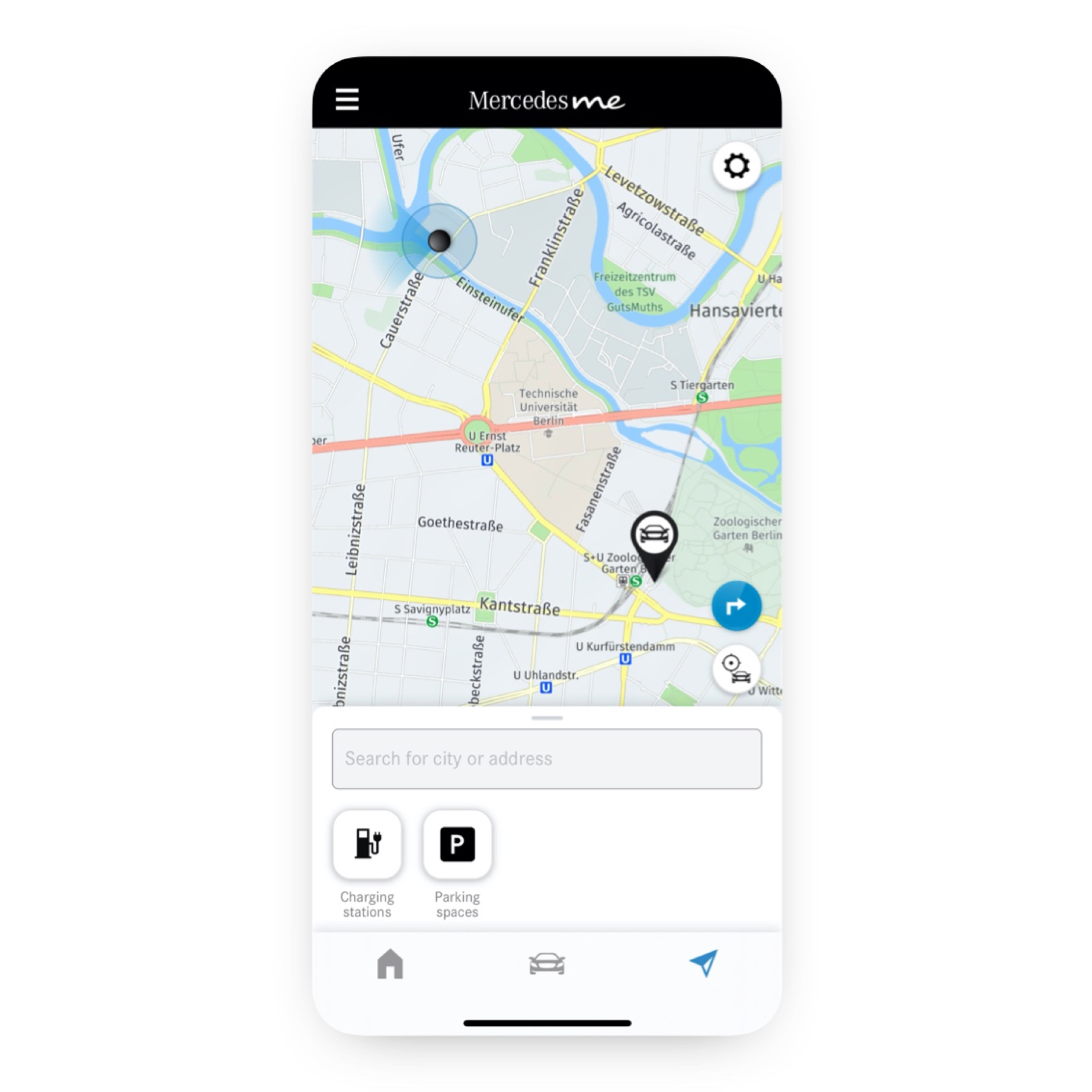 Voertuig op afstand opsporen | Excellence-pakket | Mercedes me Op een smartphone wordt de locatie van de auto in de Mercedes me App weergegeven.