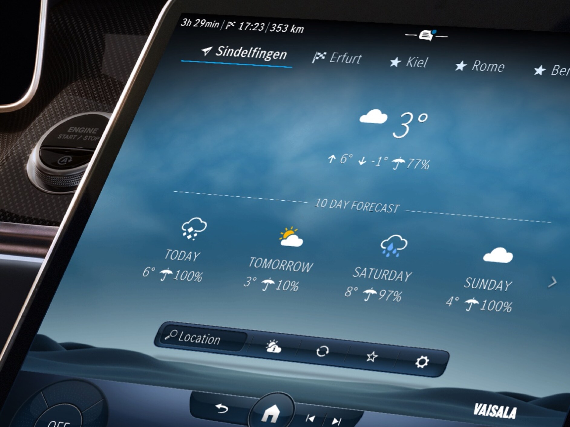 Op het display van het MBUX multimediasysteem wordt dankzij de Digitale extra 'Weersvoorspelling' het weer op de bestemming weergegeven.
