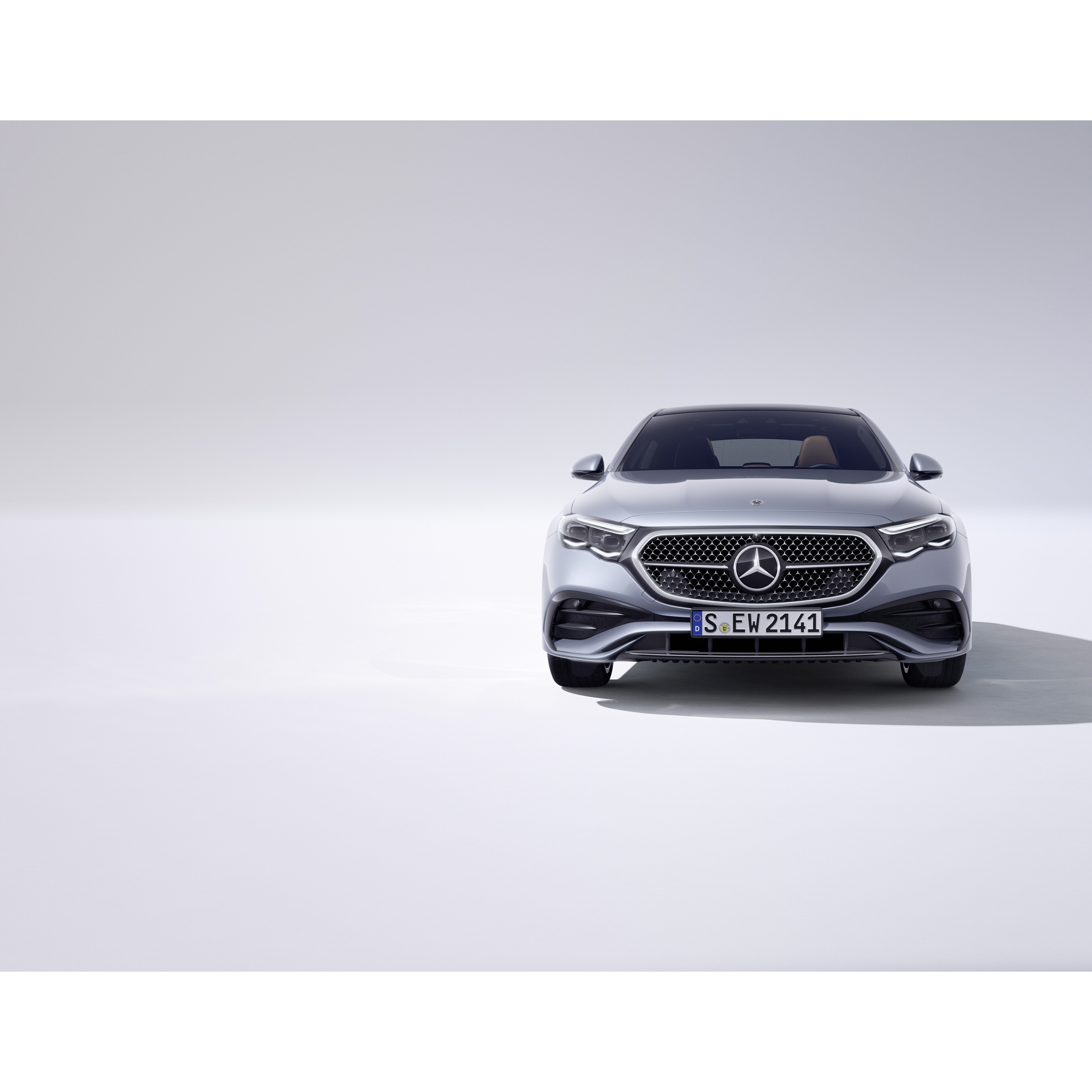 Nieuwe E-Klasse Limousine van Mercedes-Benz.