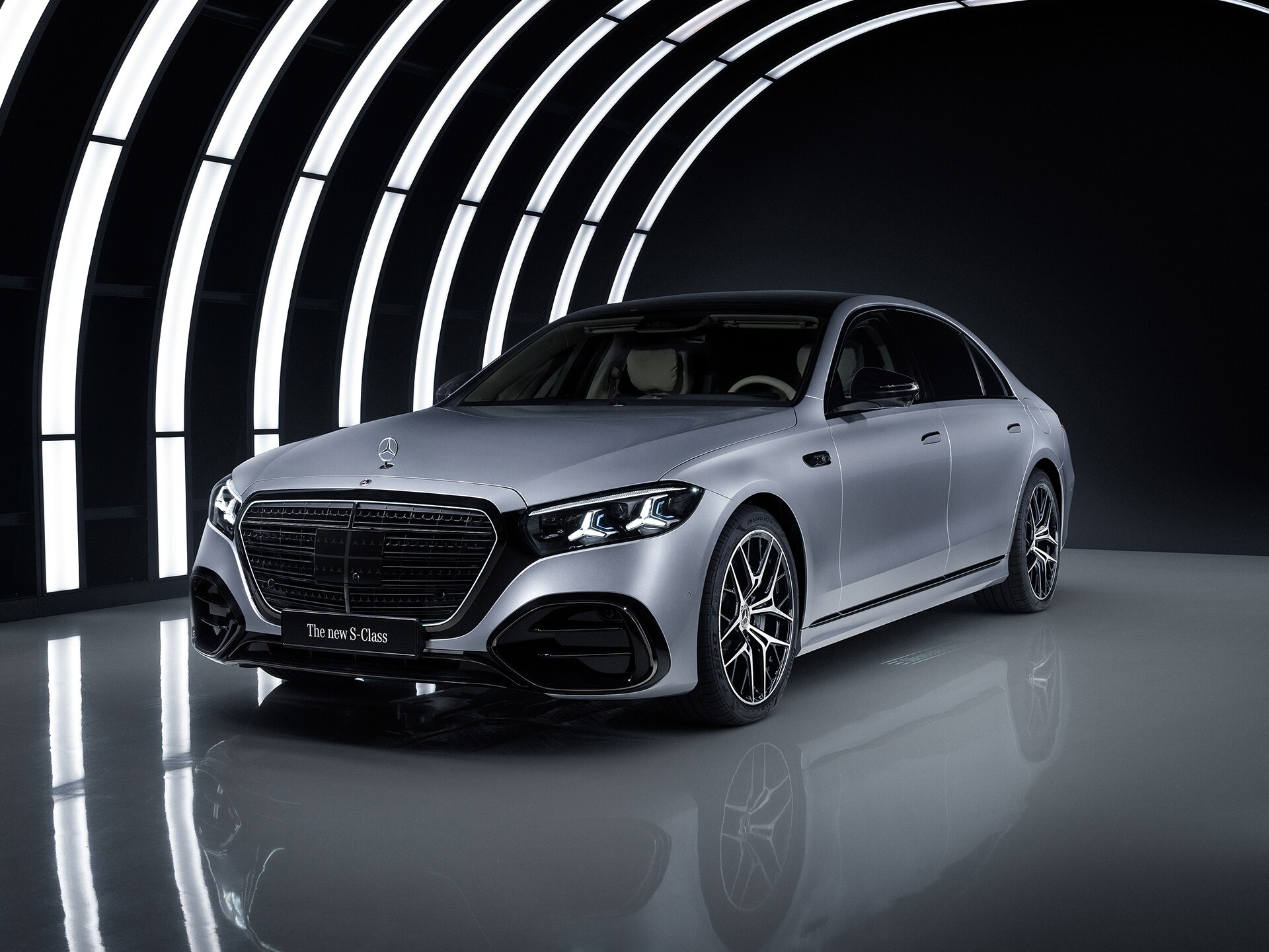 Een afbeelding die de technologie achter de aandrijflijnen van Mercedes-Benz laat zien.