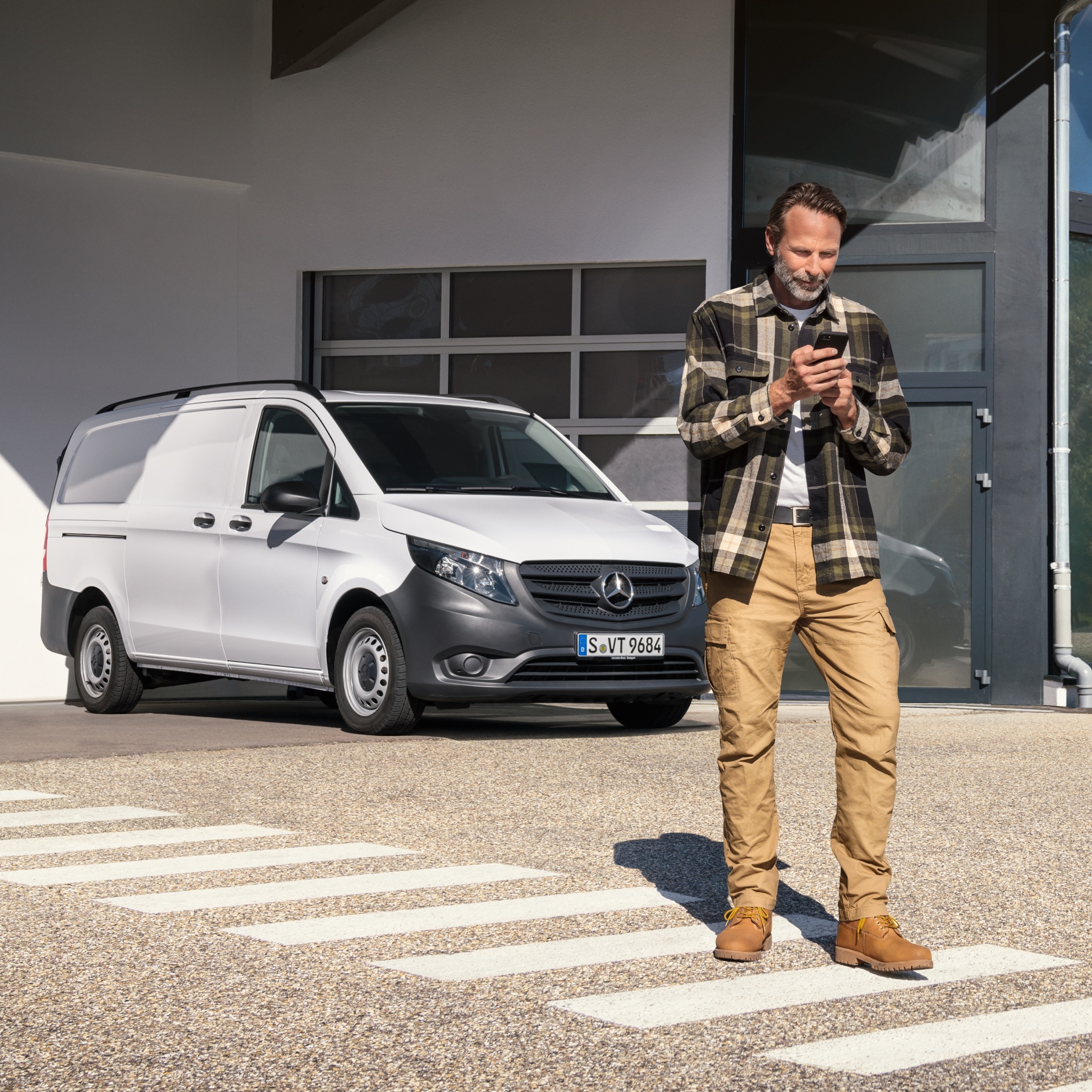 Online Store I Advies I Mercedes-Benz Telefonisch advies vanuit de Mercedes-Benz Store