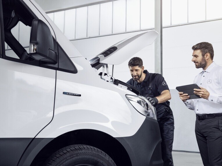 Het geïntegreerde onderhoudspakket voor uw Mercedes-Benz eSprinter Gesloten Bestelwagen.