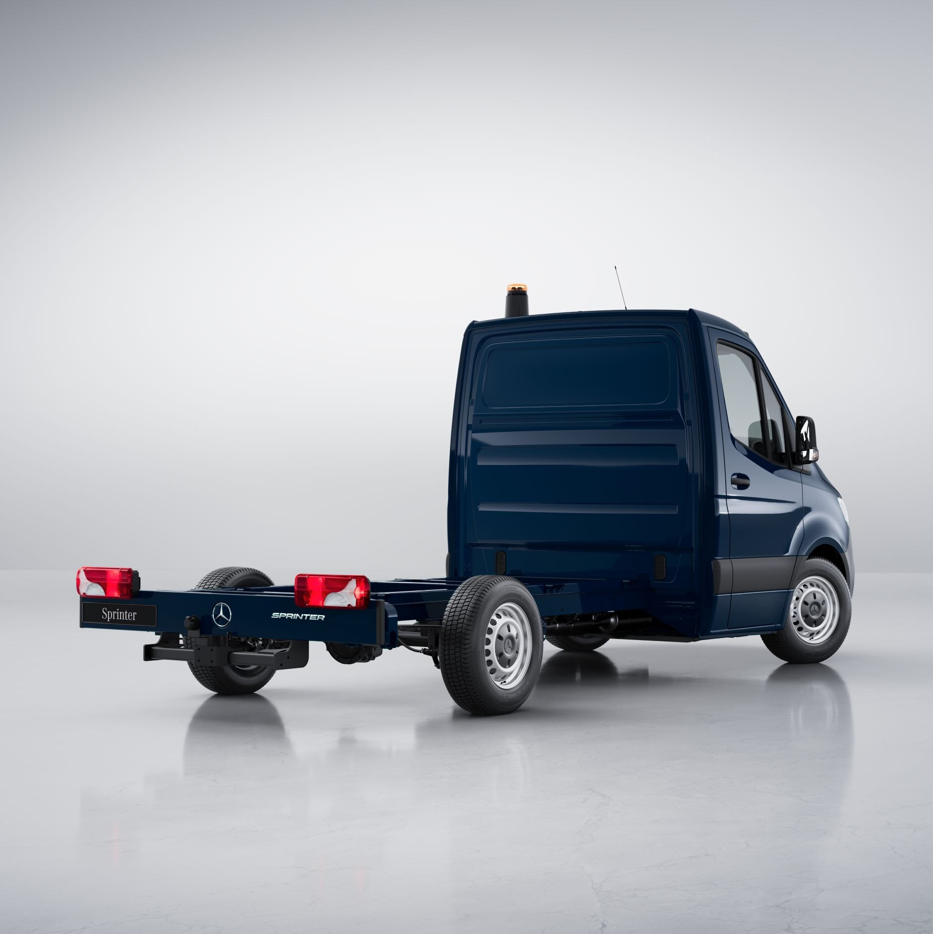 De Mercedes-Benz Sprinter Chassiscabine.