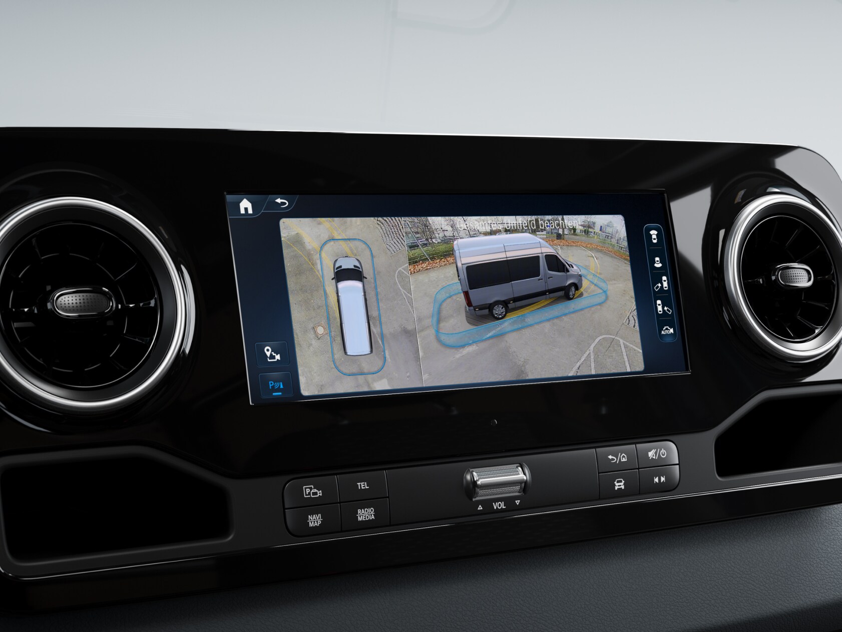 3D-surround view in het MBUX multimediasysteem in een Mercedes-Benz bestelwagen.