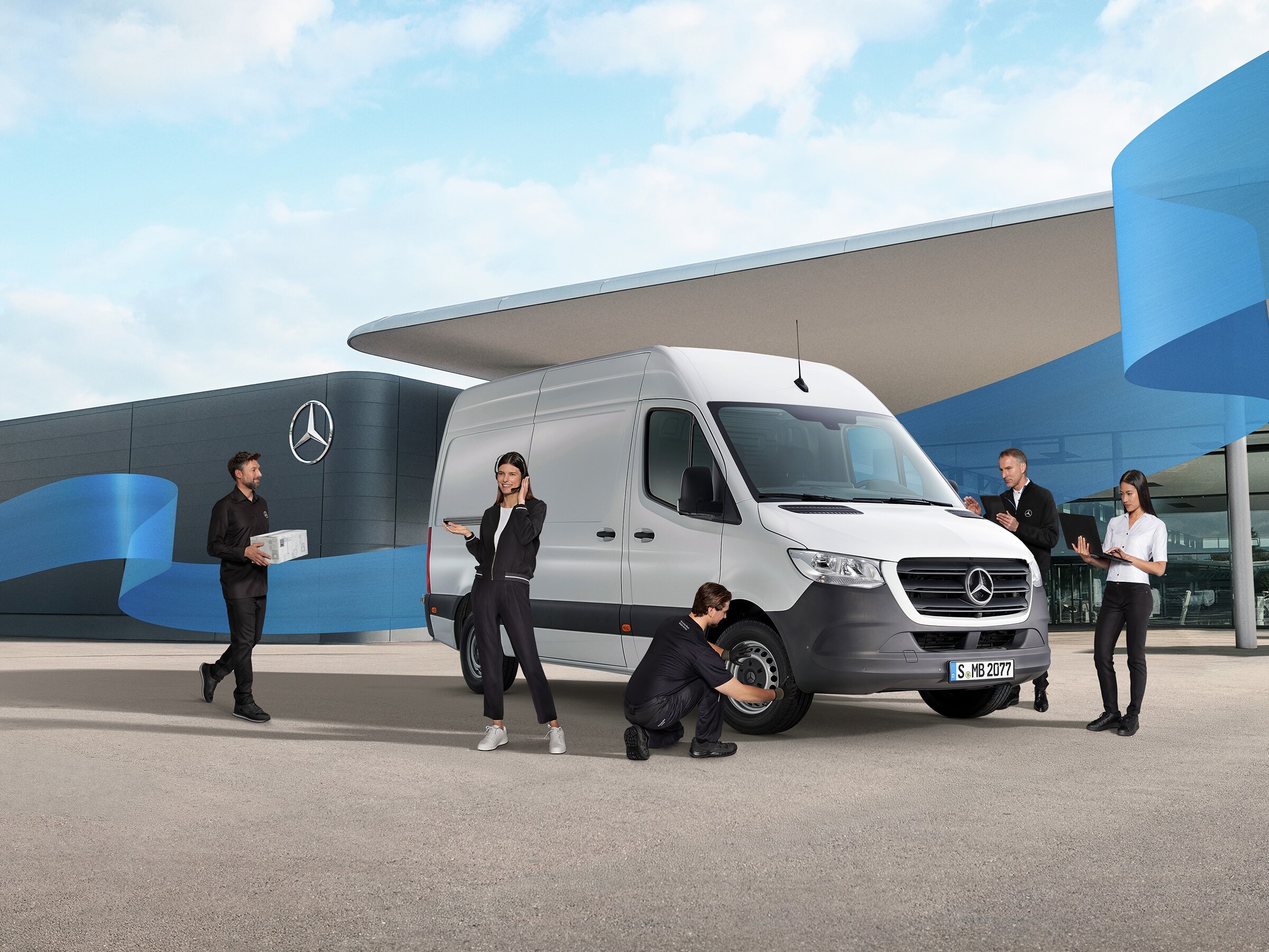 Service en ondersteuning voor de Mercedes-Benz Sprinter in een moderne bedrijfswagenomgeving.