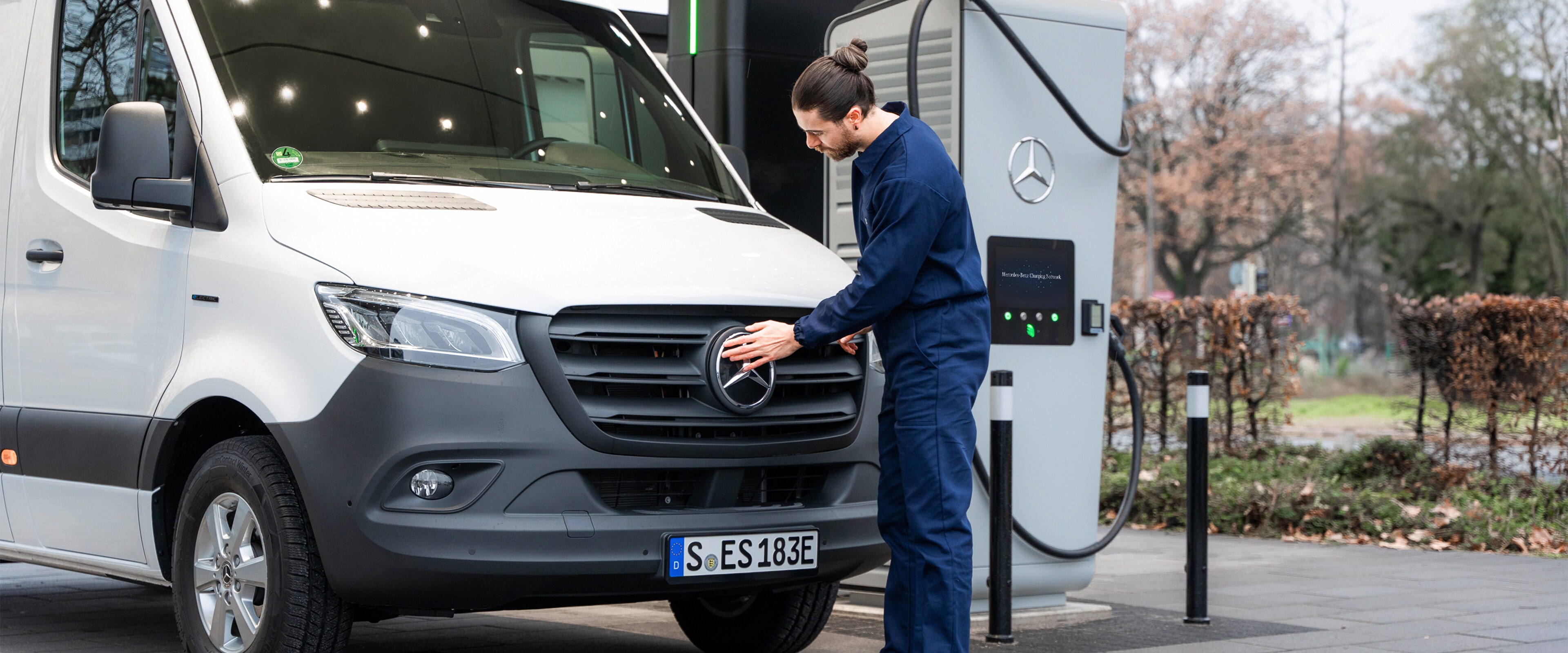 De laadoplossingen voor uw Mercedes-Benz elektrische bestelwagen.