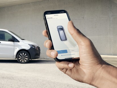 De weergave van de Mercedes-Benz digitale extra's die relevant zijn voor Remote functies op een smartphone.