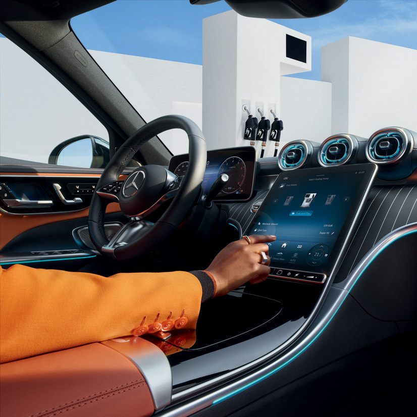 Mercedes-Benz Fuel & Pay Mercedes-Benz Fuel & Pay