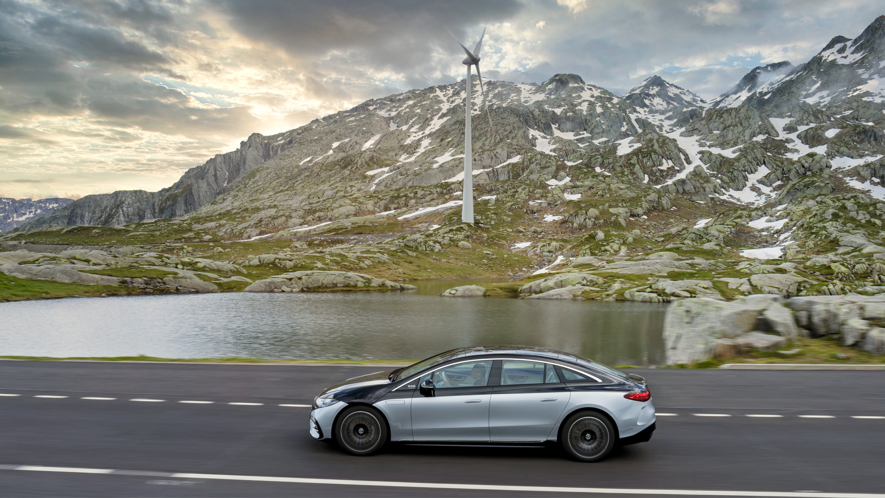 EQS 580 4MATIC EQS 580 4MATIC