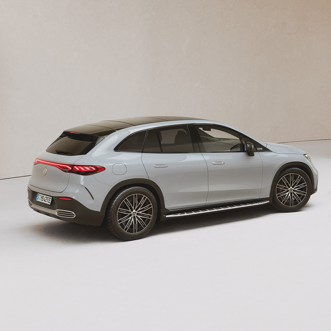 0,99% rente op EQE SUV uit voorraad! 0,99% rente op EQE SUV uit voorraad!