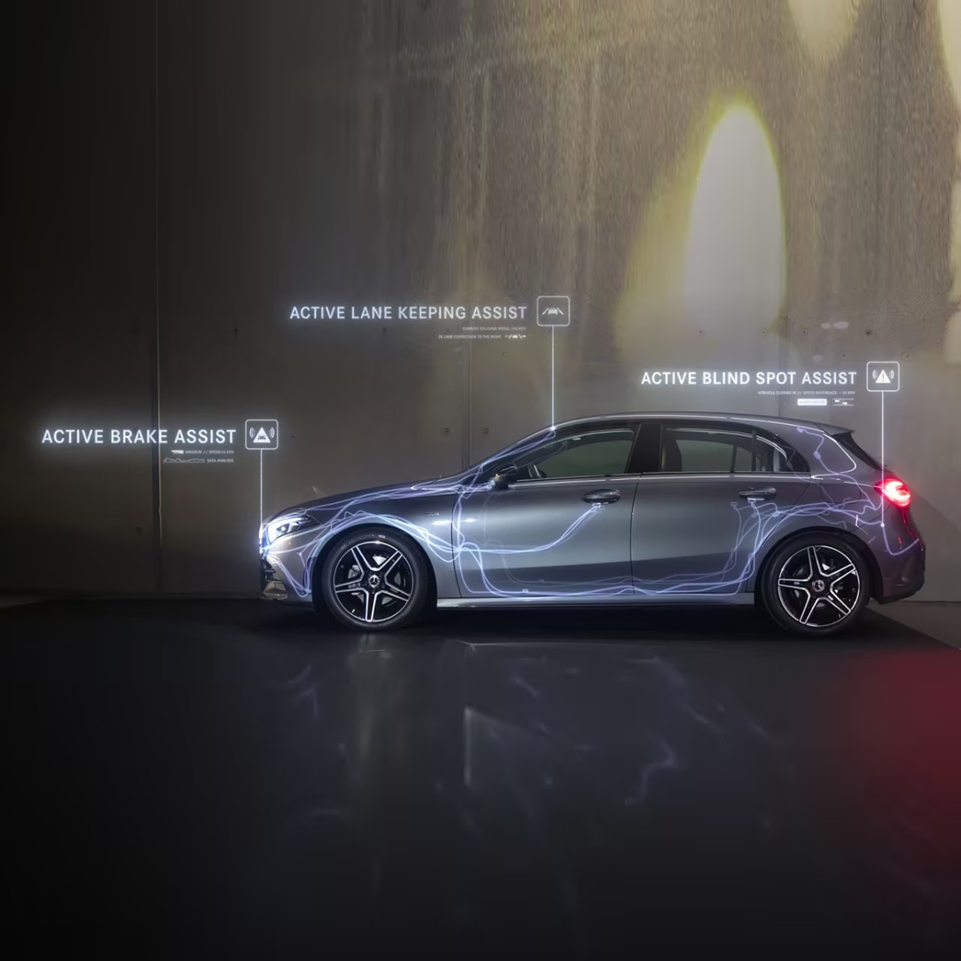 Mercedes-Benz Repair & Reconnect. Alle kennis in huis. Mercedes-Benz Repair & Reconnect. Alle kennis in huis.