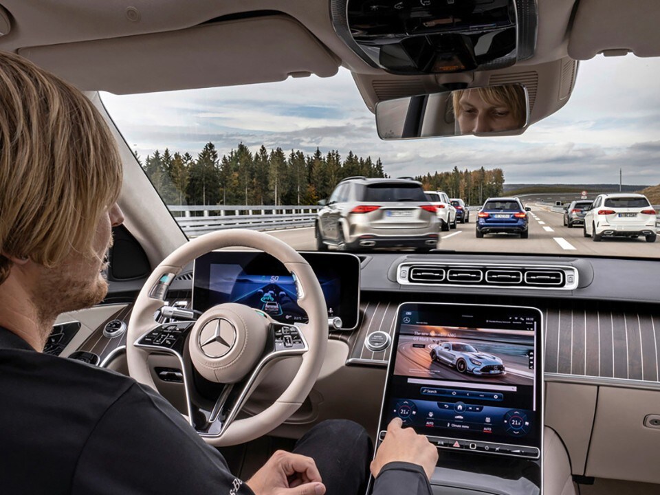 Luxe auto’s aangedreven door intelligente software!