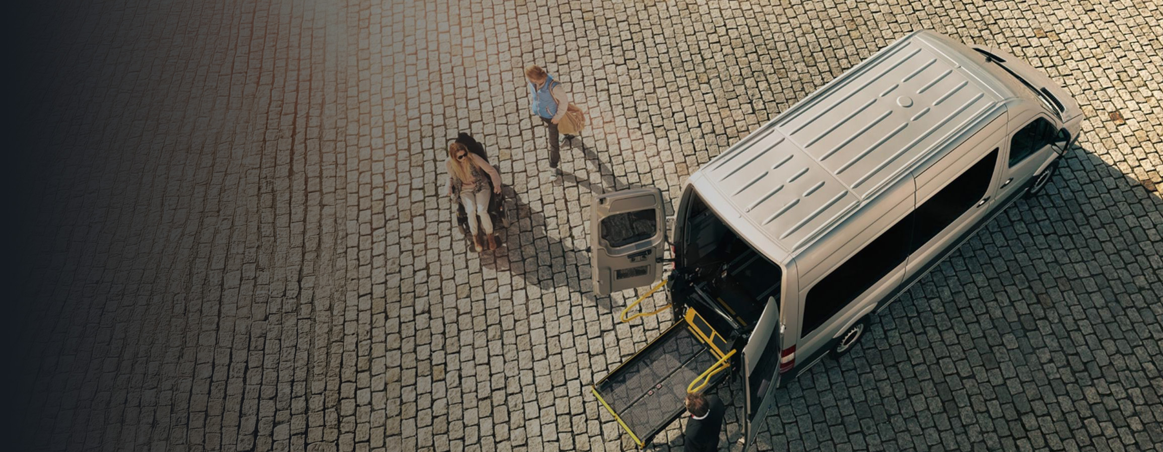 Een rolstoelbus van Mercedes-Benz Een rolstoelbus van Mercedes-Benz